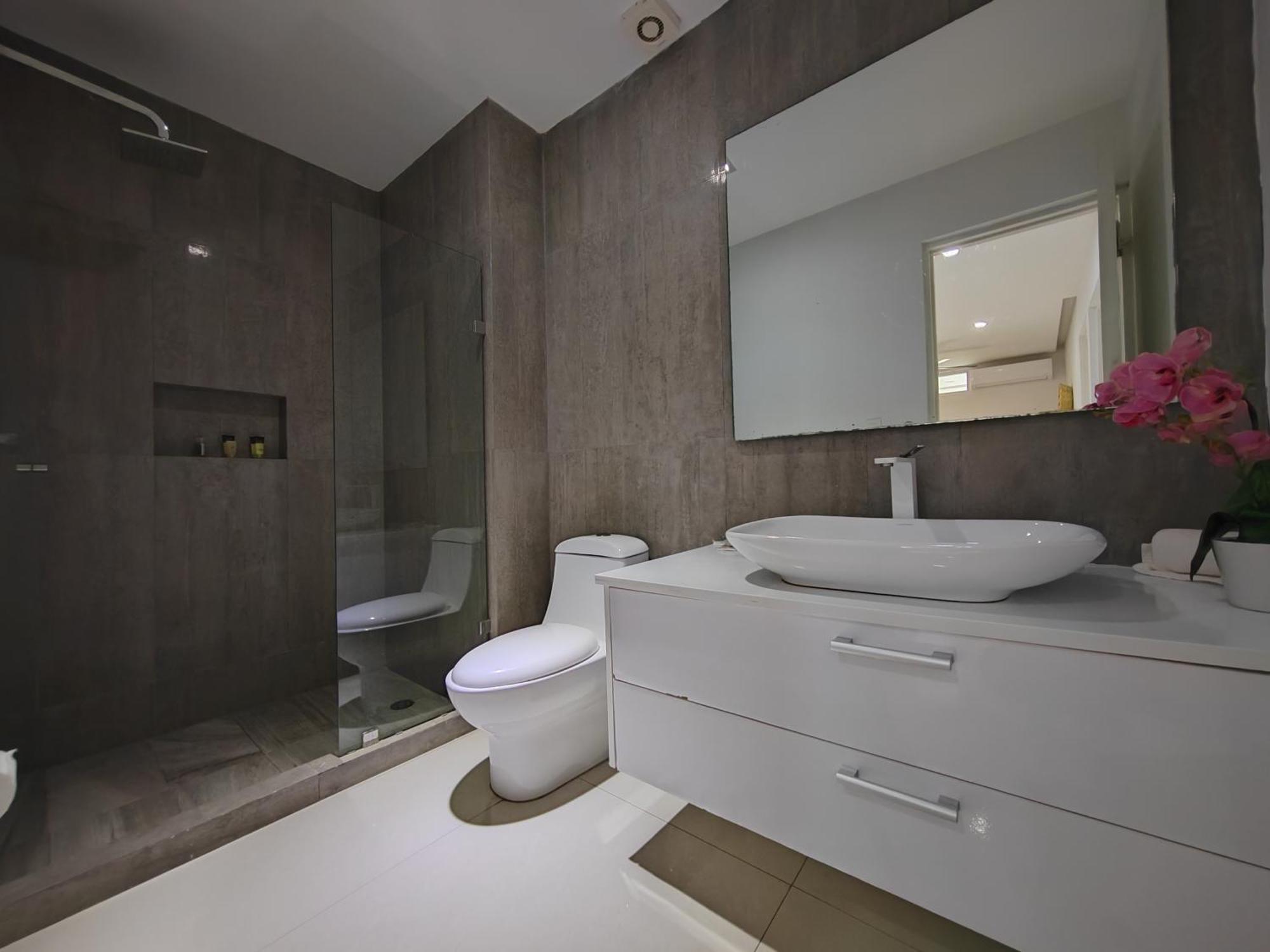 Centrally Located Apartments Steps Away From 5Th Avenue And The Beach! By.Yeah Playa del Carmen Exteriör bild