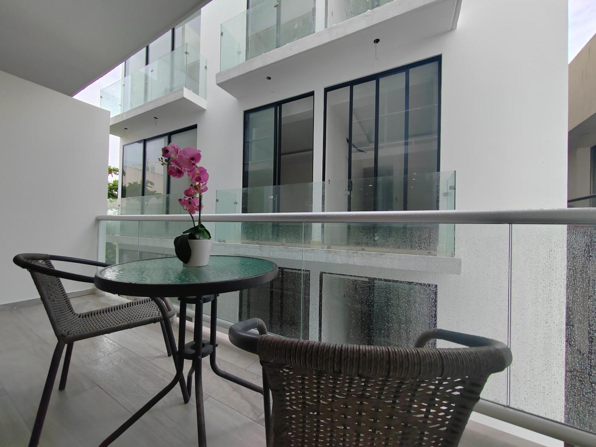 Centrally Located Apartments Steps Away From 5Th Avenue And The Beach! By.Yeah Playa del Carmen Exteriör bild